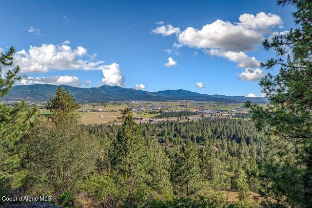 10715 N Payment Peak RD, Hauser, ID 83854