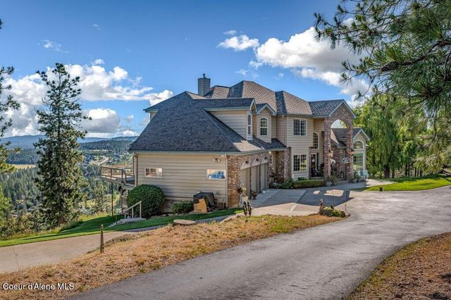 10715 N Payment Peak RD, Hauser, ID 83854