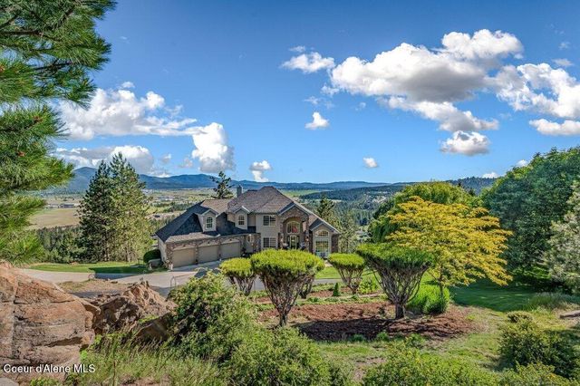 10715 N Payment Peak RD, Hauser, ID 83854