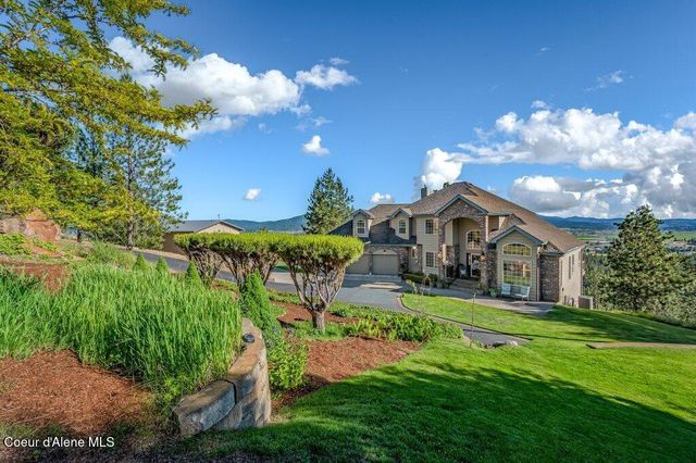 10715 N Payment Peak RD, Hauser, ID 83854