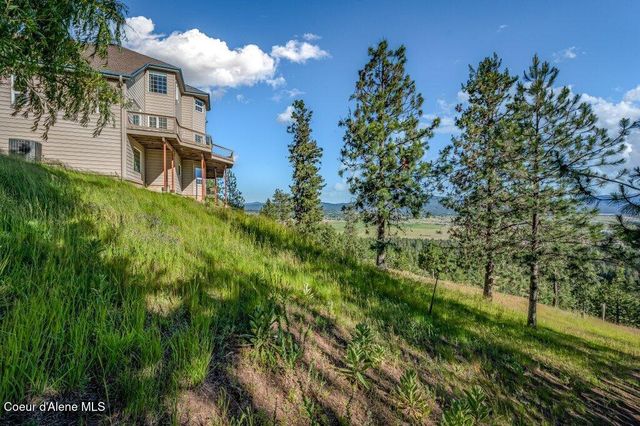 10715 N Payment Peak RD, Hauser, ID 83854