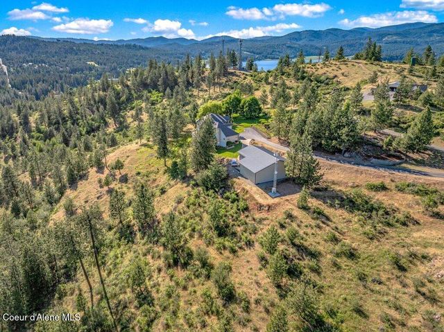10715 N Payment Peak RD, Hauser, ID 83854