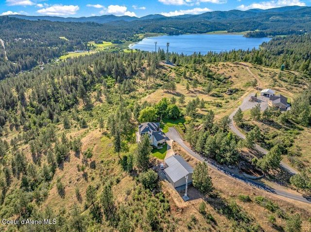 10715 N Payment Peak RD, Hauser, ID 83854
