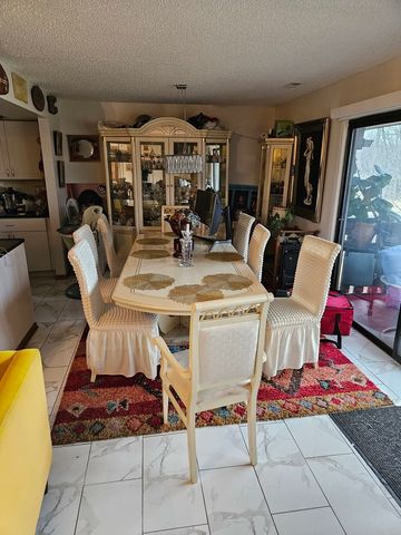 8254 Chestnut Drive 41D, Palos Hills, IL 60465