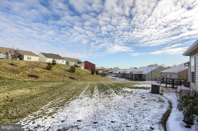 6039 STATION CIRCLE RD, Harrisburg, PA 17111