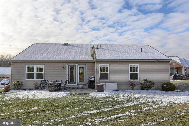 6039 STATION CIRCLE RD, Harrisburg, PA 17111