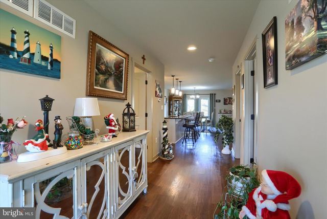 6039 STATION CIRCLE RD, Harrisburg, PA 17111