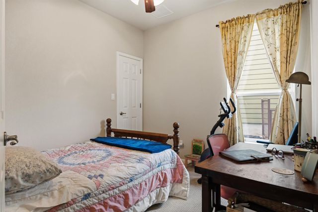 1916 Tramson DR 98C, Austin, TX 78741