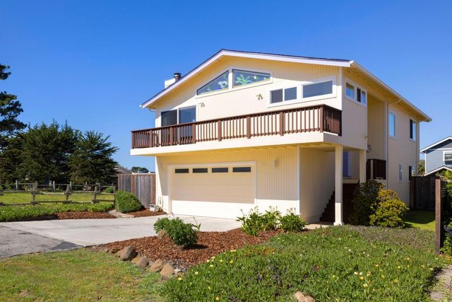 121 Bernal Avenue, Moss Beach, CA 94038