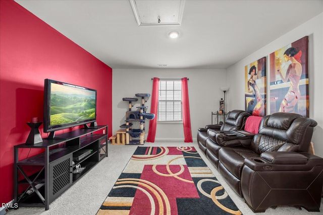 40 Branch Wood Drive, Fuquay Varina, NC 27526