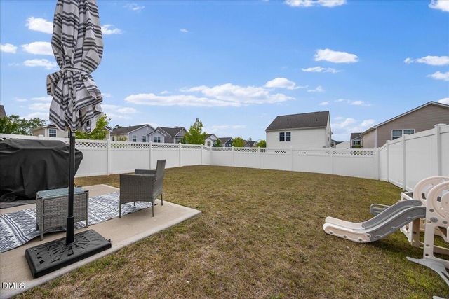 40 Branch Wood Drive, Fuquay Varina, NC 27526