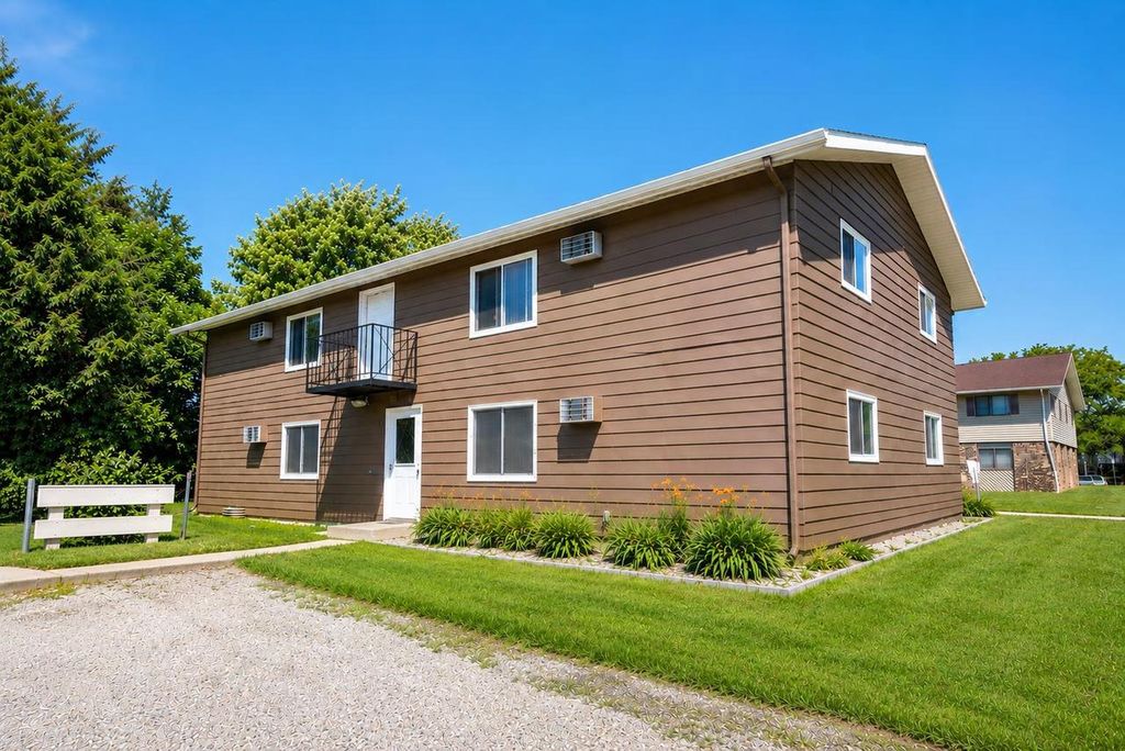 1722 Onsgard Road, Madison, WI 53704