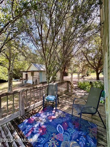111 JAFFA Road, Crescent City, FL 32112