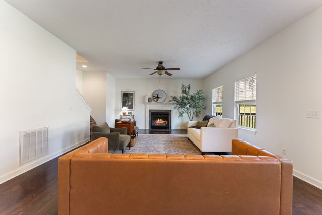 7969 Oakfield Grv, Brentwood, TN 37027