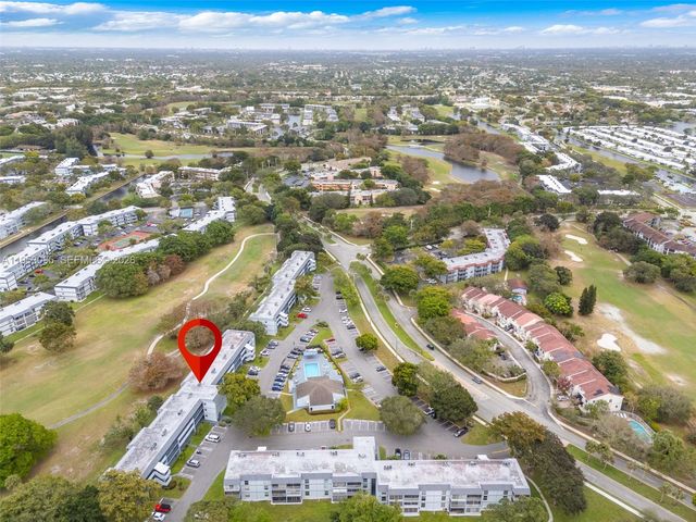 8411 Lagos De Campo Blvd 110U, Tamarac, FL 33321