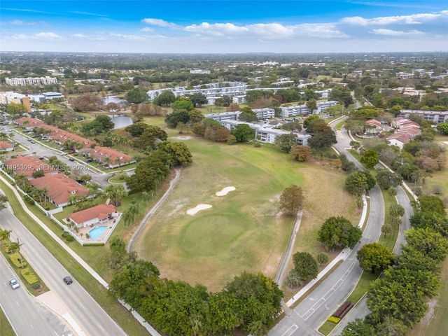 8411 Lagos De Campo Blvd 110U, Tamarac, FL 33321