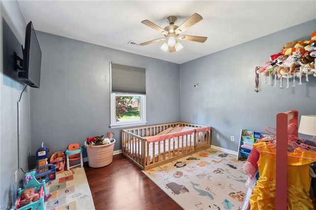 540 Aylesbury DR, Chesapeake, VA 23322