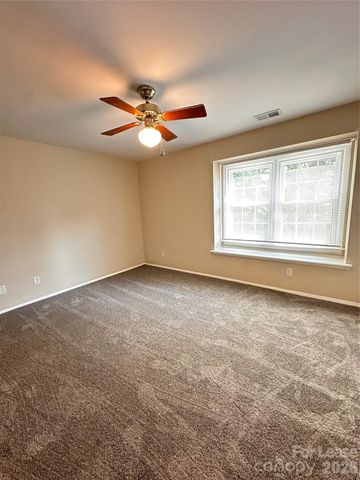 4101 Ivystone Court, Charlotte, NC 28277