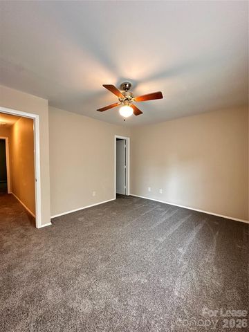 4101 Ivystone Court, Charlotte, NC 28277