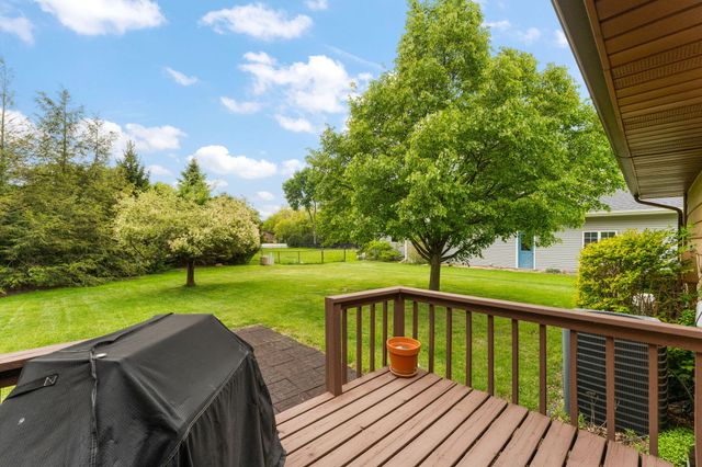 502 Fordwick Lane, Valparaiso, IN 46383