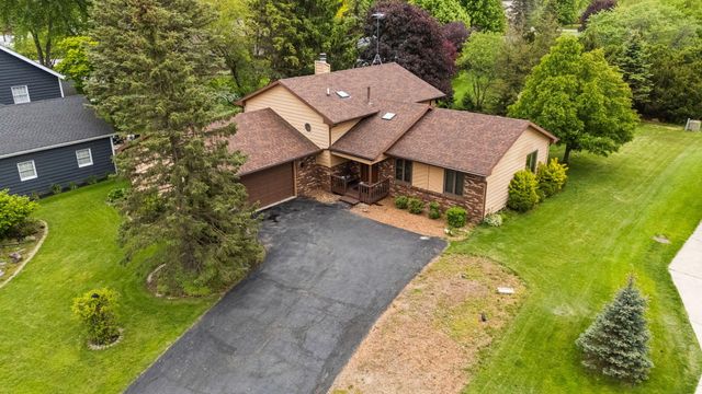 502 Fordwick Lane, Valparaiso, IN 46383