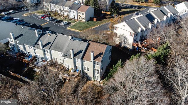 301 KNOLLWOOD CT, Stafford, VA 22554