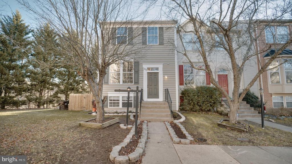 301 KNOLLWOOD CT, Stafford, VA 22554