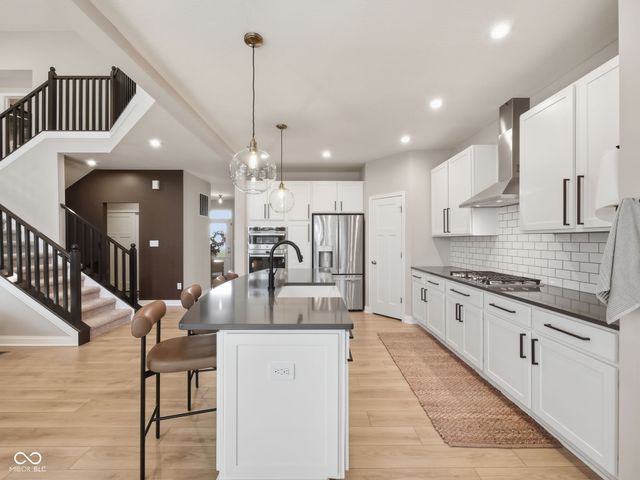 3560 Blenheim Place, Westfield, IN 46074