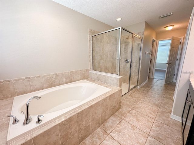 8979 39TH STREET CIRCLE E, Parrish, FL 34219