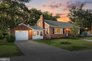 102 GEORGE ST, Hanover, PA 17331