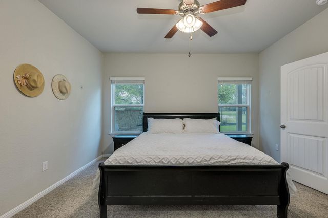 2205 Singletree BND, Georgetown, TX 78628