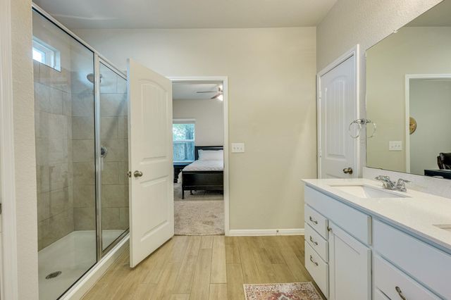 2205 Singletree BND, Georgetown, TX 78628