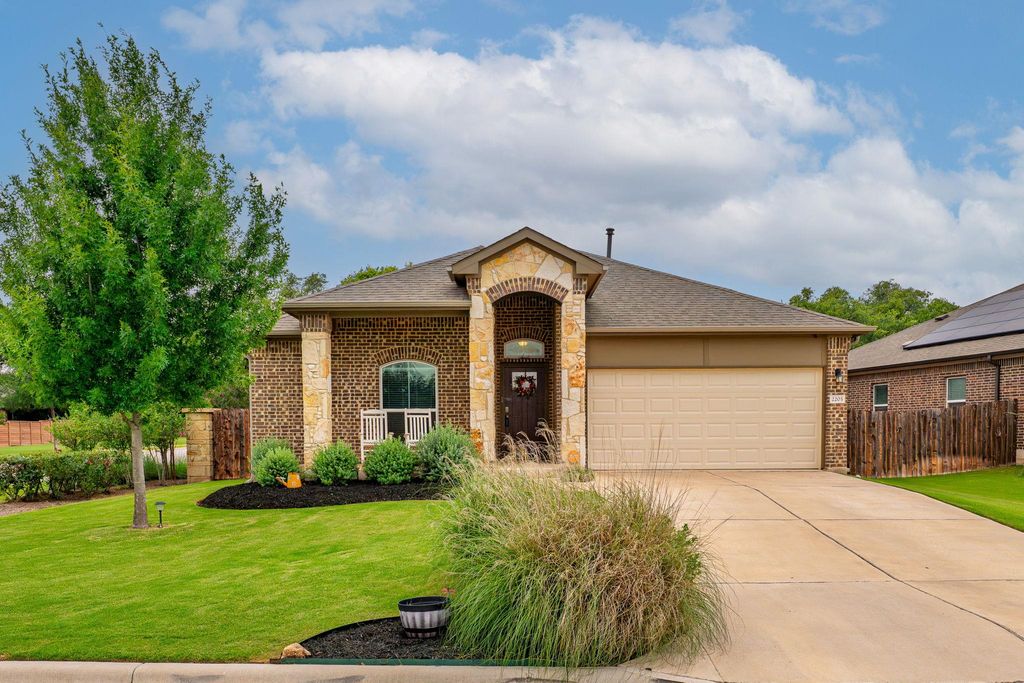2205 Singletree BND, Georgetown, TX 78628