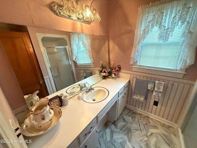 1148 Old Smith Chapel Road, Mount Olive, NC 28365