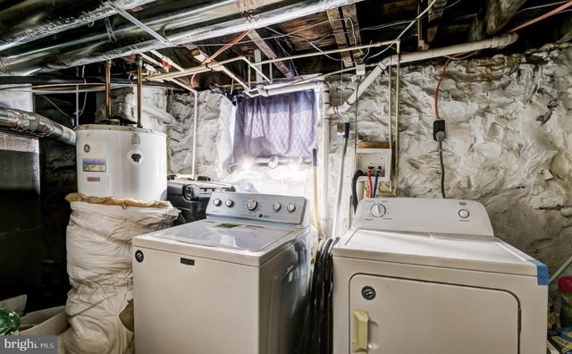 3824 FAIRVIEW AVE, Baltimore, MD 21216