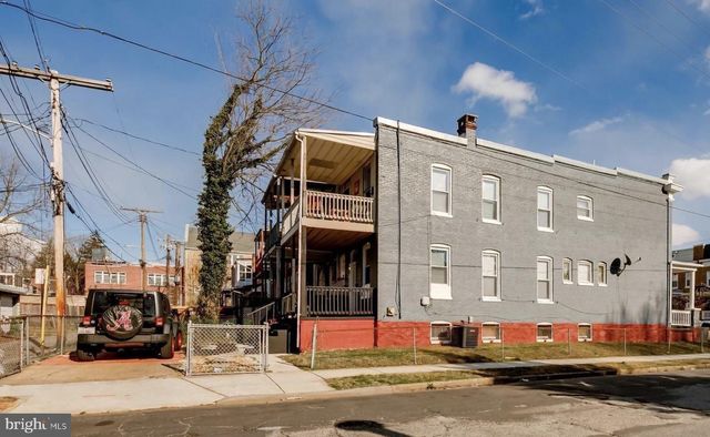 3824 FAIRVIEW AVE, Baltimore, MD 21216