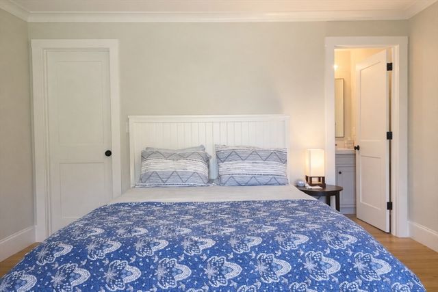 82 Chestnut Lane, Carlisle, MA 01741