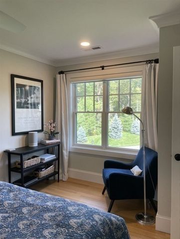 82 Chestnut Lane, Carlisle, MA 01741