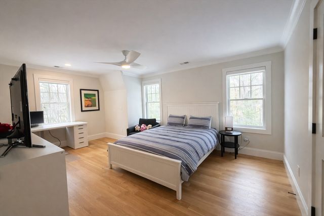 82 Chestnut Lane, Carlisle, MA 01741