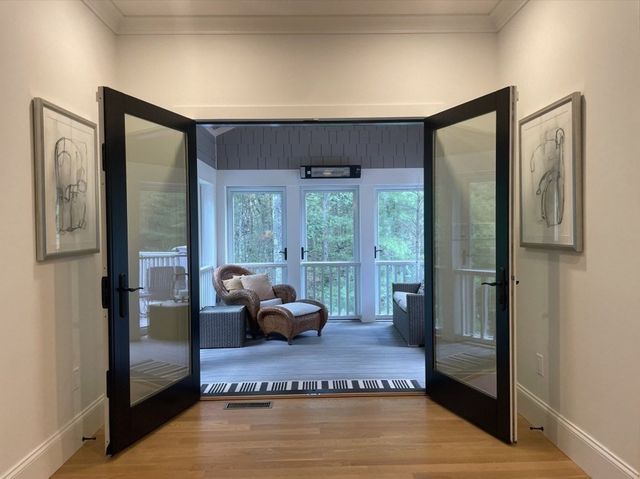 82 Chestnut Lane, Carlisle, MA 01741