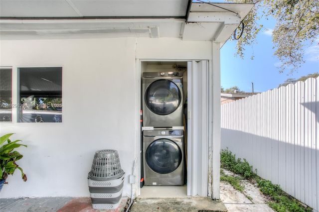 3119 NW 169th Ter, Miami Gardens, FL 33056