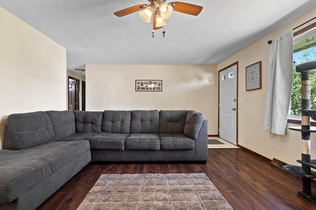 6796 DEUSTER STREET, Greenleaf, WI 54126