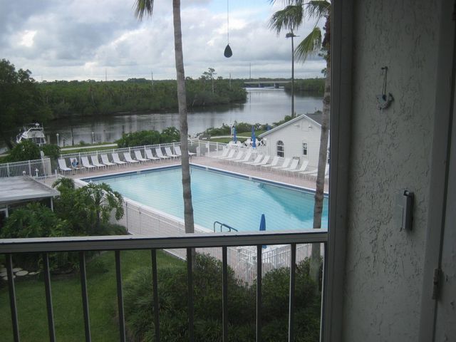 2512 SE ANCHORAGE Cove A-3, Port St. Lucie, FL 34952