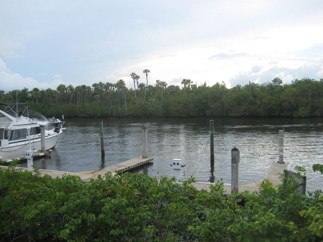 2512 SE ANCHORAGE Cove A-3, Port St. Lucie, FL 34952