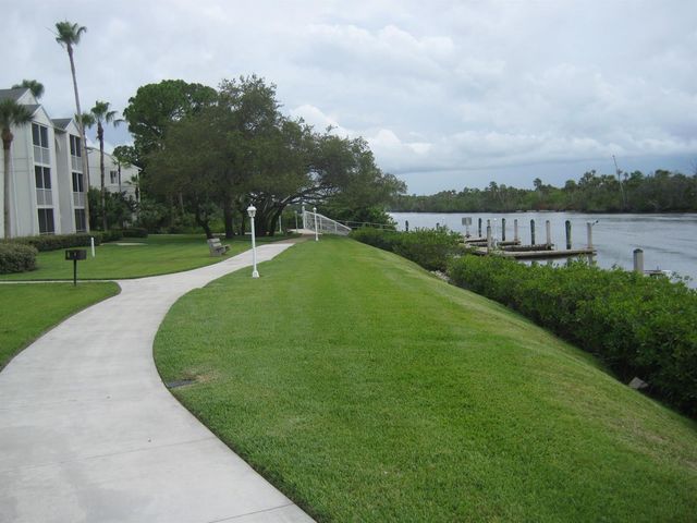 2512 SE ANCHORAGE Cove A-3, Port St. Lucie, FL 34952