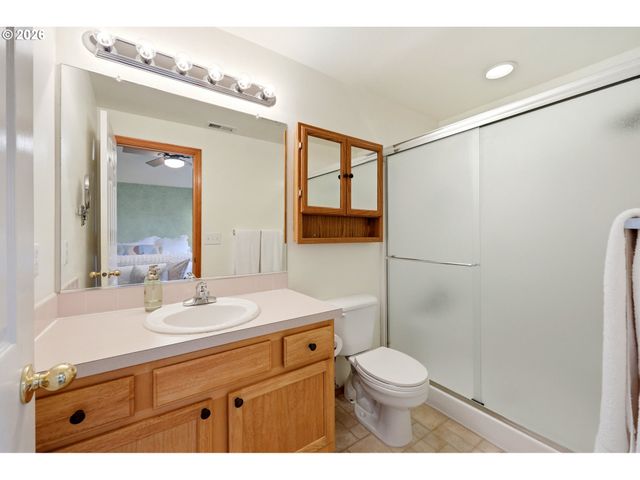 14010 Se 131ST Ave, Clackamas, OR 97015