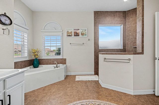 3406 Eagle Creek Drive, Baytown, TX 77523