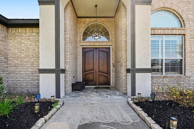 3406 Eagle Creek Drive, Baytown, TX 77523