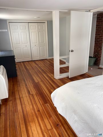 22 Indianola Road, East Lyme, CT 06357