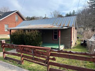 204 Northwest 10th Street, Norton, VA 24273